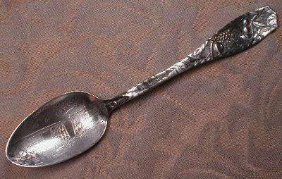 WYOMING Sterling SOUVENiR Spoon - CHEYENNE -