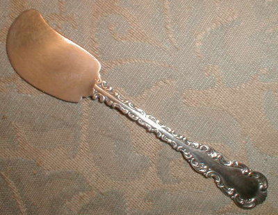 WHITING Louis XV Sterling BUTTER Spreader