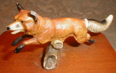 FOX Figurine MOUNTED on Glass BOX Lid ANTIQUE
