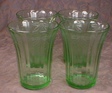 Green FRUIT Tumblers -7- Hazel ATLAS Dep. GLASS