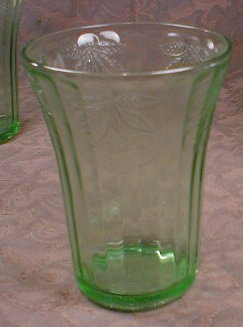 Green FRUIT Tumblers -7- Hazel ATLAS Dep. GLASS