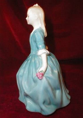 ROYAL Doulton WILLIAMSBURG Child # HN2154 -