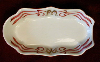 Maxims PARIS Cigar ASHtray - FRENCH Porcelain -