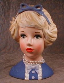 Lark TEEN Head Vase JN-4113 Young Blond VINTAGE