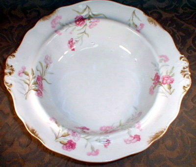 LIMOGES Covered VEGETABLE Carnations -ANTIQUE-