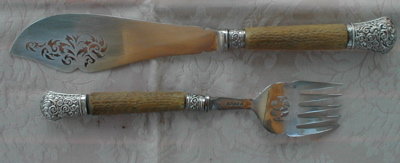 SHEFFIELD Silver FISH Servers - ANTIQUE -