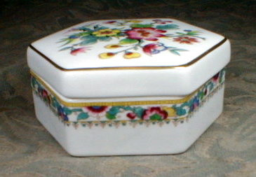 COALport MiNG Rose BOX - Jewelry or Trinket -
