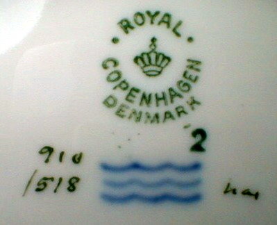 Royal COPENHAGEN Frijsenborg BOWL - Botanical -