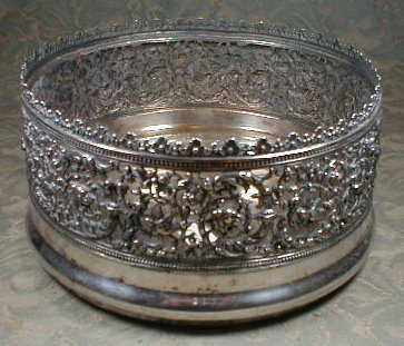 MERIDEN Silver Filigree Ferner - ANTIQUE -