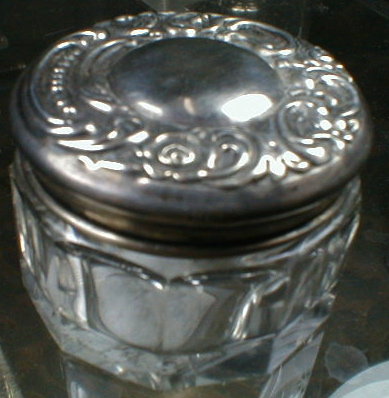 Repousse STERLING Top Rouge Dresser Jar ANTIQUE