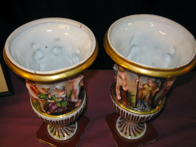 CAPODIMONTE Covered Urns - PAIR -