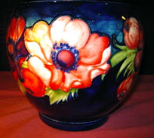 MOORCROFT Anemone Bowl LARGE - Signed Walter -