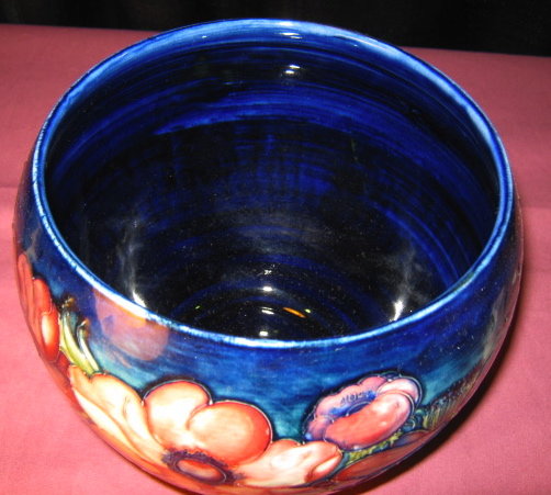 MOORCROFT Anemone Bowl LARGE - Signed Walter -