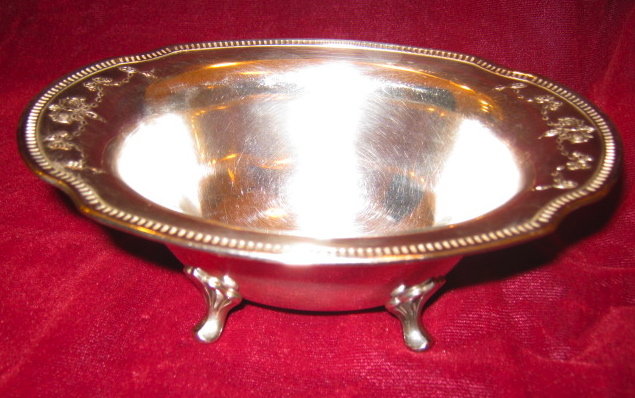 Community GROSVENOR Nut Dish - Silverplate -