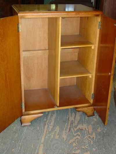 English Quarter Sawn Tiger Oak Fitted Wardrobe