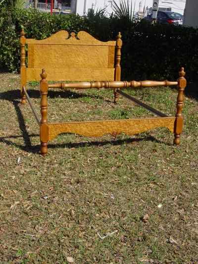 Aero Mechanic LTD Canadian Birdseye Maple Full Size Bed