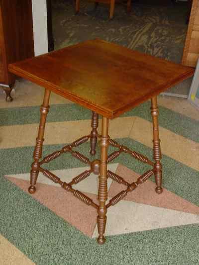 Antique Solid Oak Antique Parlor Table