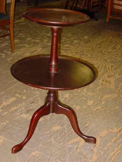 Federal Style Mahogany Two-Tiered Tripod Butler's Table