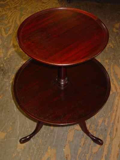 Federal Style Mahogany Two-Tiered Tripod Butler's Table