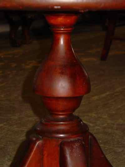 Federal Style Solid Mahogany Two-Tiered Butler's Table