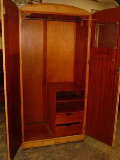 Majority Furniture English Birdseye Maple Small Fitted Wardrobe