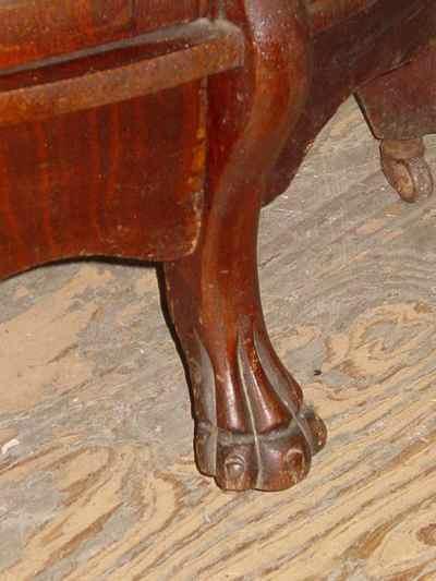 Antique Solid 1/4 Sawn Tiger Oak Bowfront Claw Foot China Cabinet