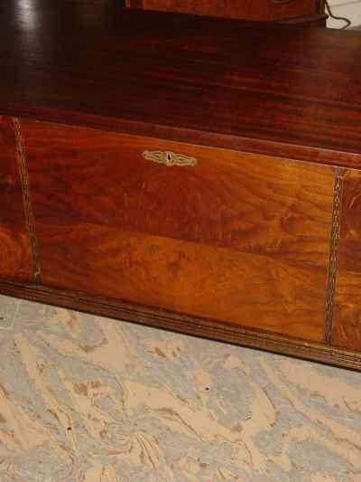 Ed Roos Company Solid Cedar Chest