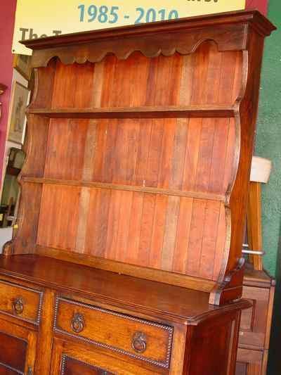 English Barley Twist 1/4 Sawn Tiger Oak Welsh Dresser