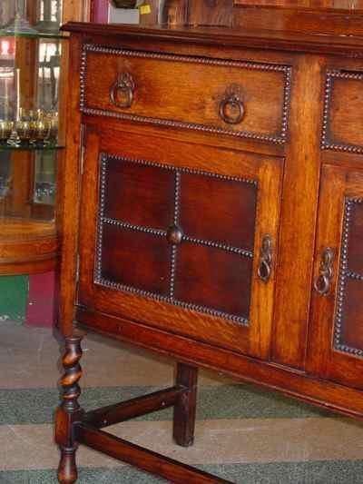 English Barley Twist 1/4 Sawn Tiger Oak Welsh Dresser