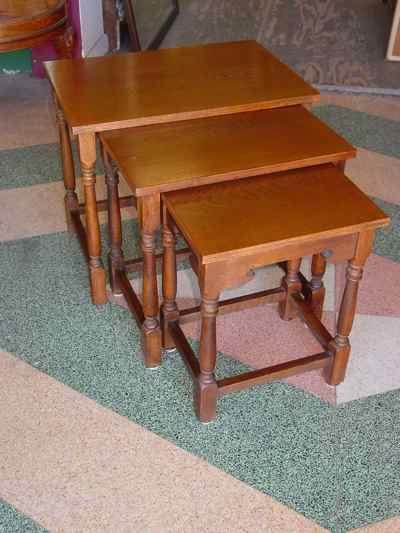 Set of 3 Solid Oak Nesting Tables