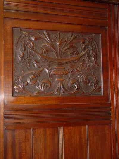 English Antique Edwardian Style Mahogany Fitted Mirror Door Wardrobe/Armoire