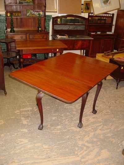 Vintage Mahogany Ball & Claw Foot Drop Leaf Gate Leg Table