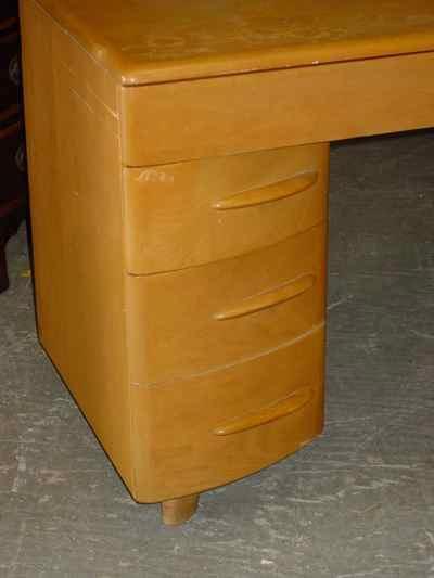 Heywood-Wakefield Solid Maple Wheat Kneehole Desk M320