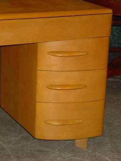 Heywood-Wakefield Solid Maple Wheat Kneehole Desk M320