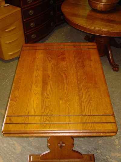 Antique Solid Oak Draw Leaf Trestle Table