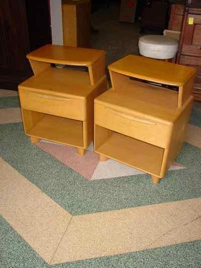 Pair of Heywood-Wakefield Solid Maple Champagne Deluxe Encore Night Stands M538