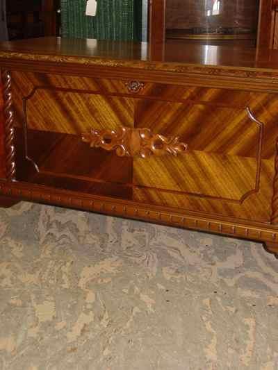 Lane American Black Walnut Cedar Chest