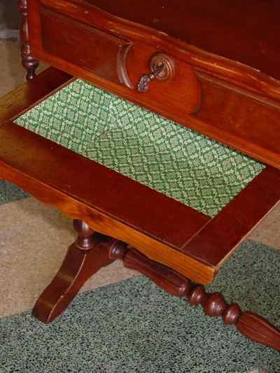 Antique Victorian Solid Walnut Lift Top Sewing Stand