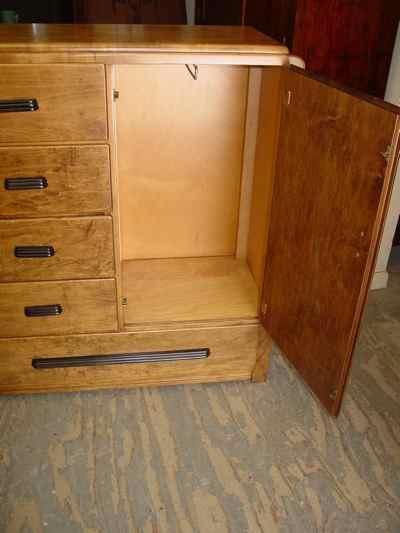 Edison Little Folks Furniture Company Maple Chifforobe