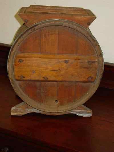 Antique New Style White Cedar 3 Gallon Cylinder Churn No 1