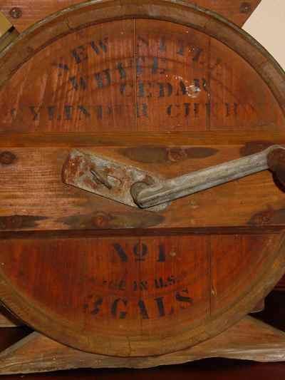 Antique New Style White Cedar 3 Gallon Cylinder Churn No 1