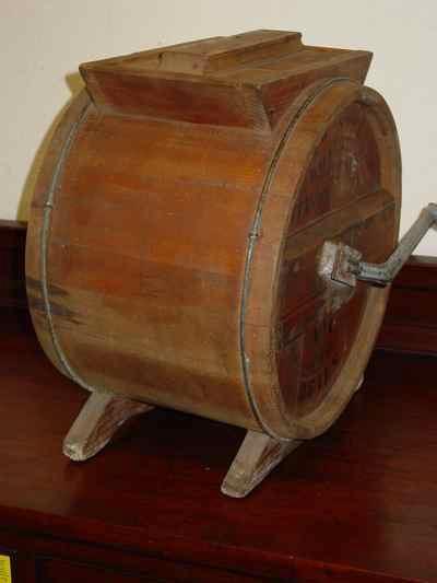 Antique New Style White Cedar 3 Gallon Cylinder Churn No 1
