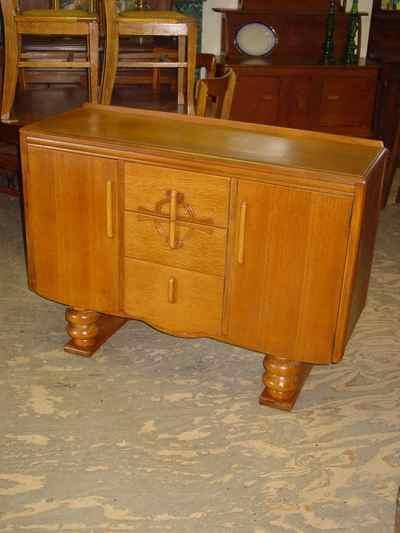 Harris Lebus Vintage Art Deco Style 1/4 Sawn Tier Oak Sideboard/Buffet