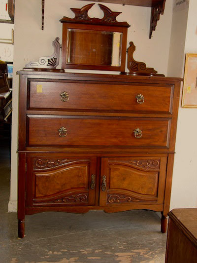 Solid Mahogany Gentlemans Chest