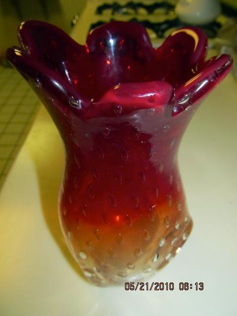 Amberina Bubble Art Glass Vase
