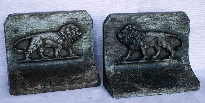 Bradley & Hubbard LION Cast Iron Bookends - Metalware