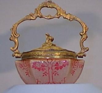 Webb Cameo Glass Sweetmeat