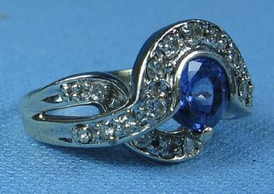 Tanzanite & Diamond Ring 14k White Gold Estate Jewelry