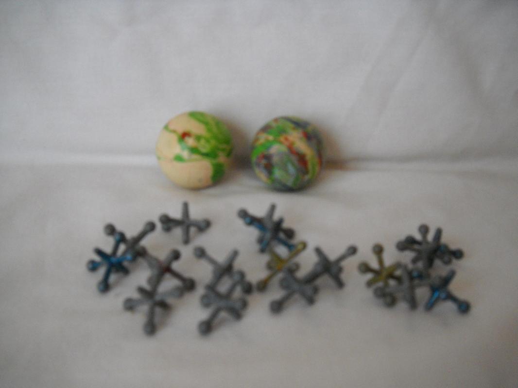 Jacks, 2 tie died ball and 17 jacks