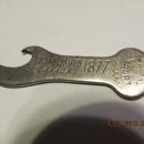 DrewryS Dry Ginger Ale Opener